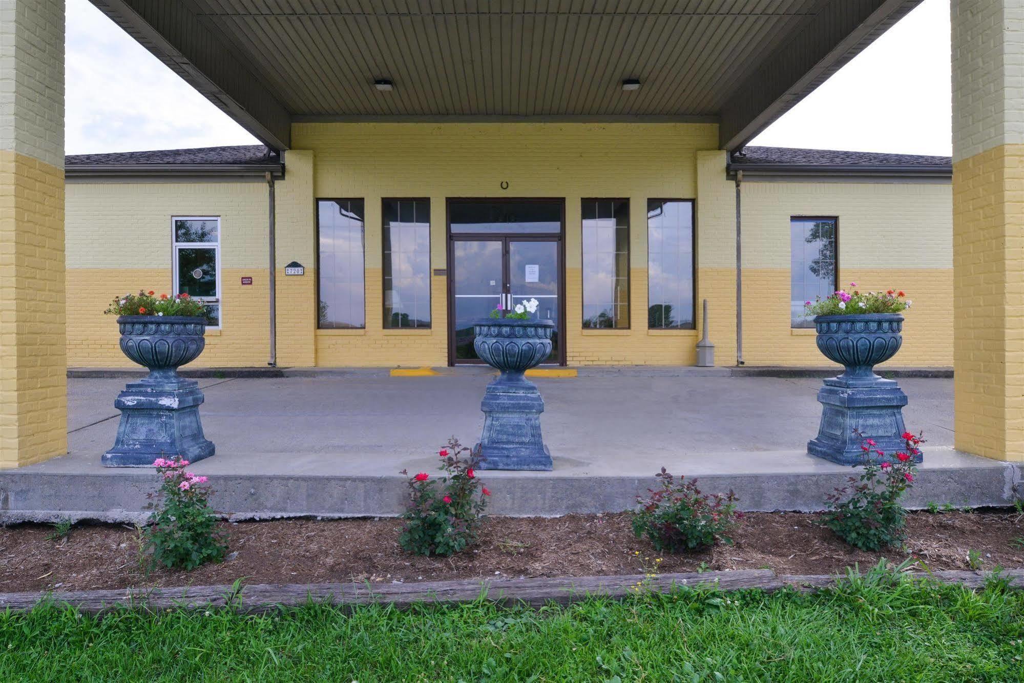 Motel 6-Grand Rivers, Ky Exterior photo